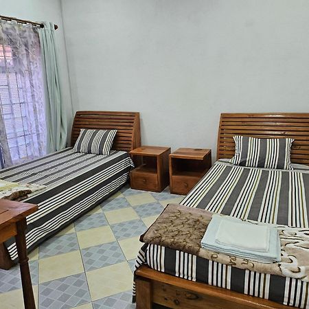Bed and Breakfast Chez Joel Antsirabe Esterno foto