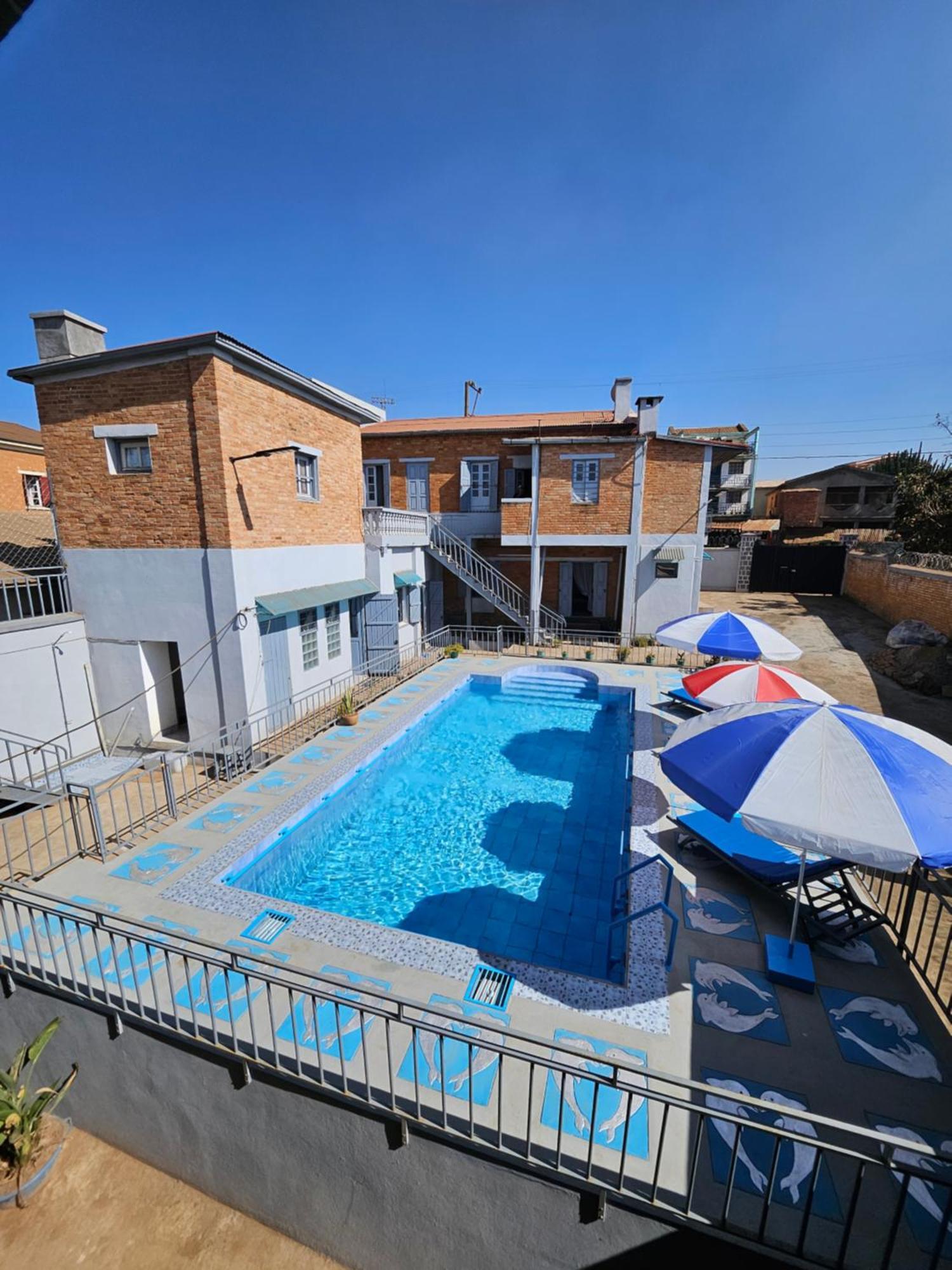Bed and Breakfast Chez Joel Antsirabe Esterno foto